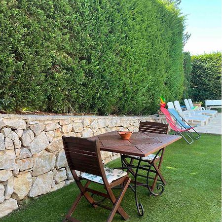 Appartement T3 Avec Jardin Et Piscine Privee à Velaux Extérieur photo