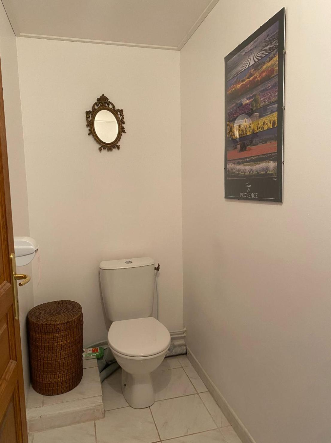 Appartement T3 Avec Jardin Et Piscine Privee à Velaux Extérieur photo